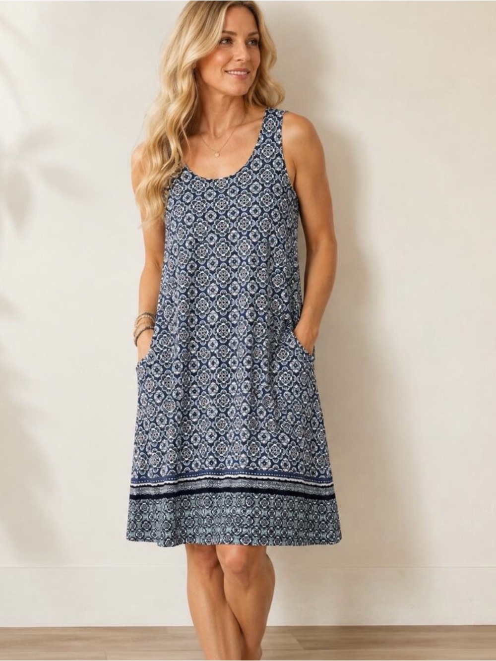 J. JILL Sleeveless Knit Tank Dress Pockets Blue Medallion Print Size Large